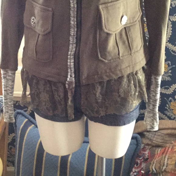 SCRAPBOOK jacket - Picture 2 of 5